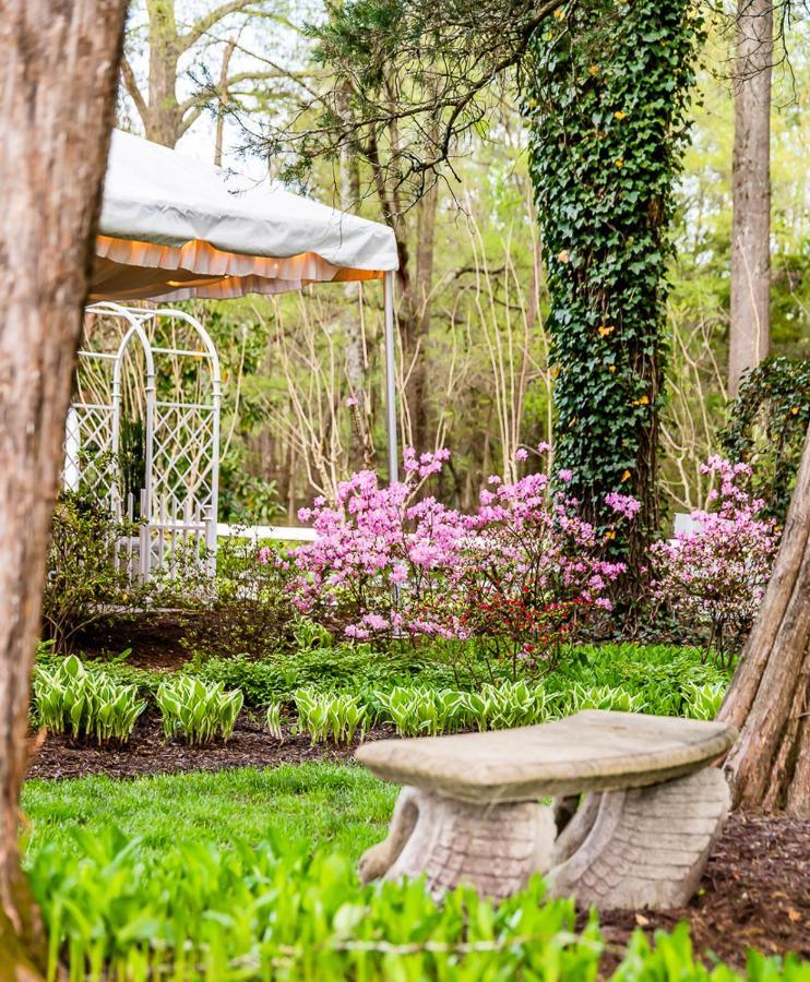 Virginia Cliffe Inn Glen Allen Exterior photo