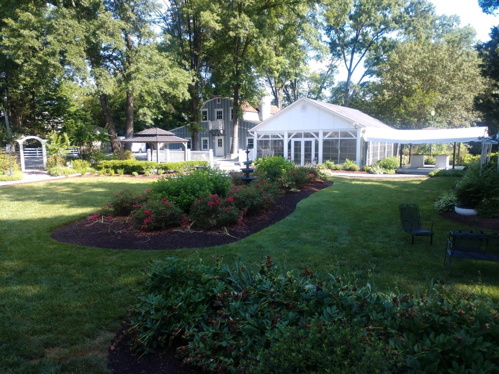 Virginia Cliffe Inn Glen Allen Exterior photo